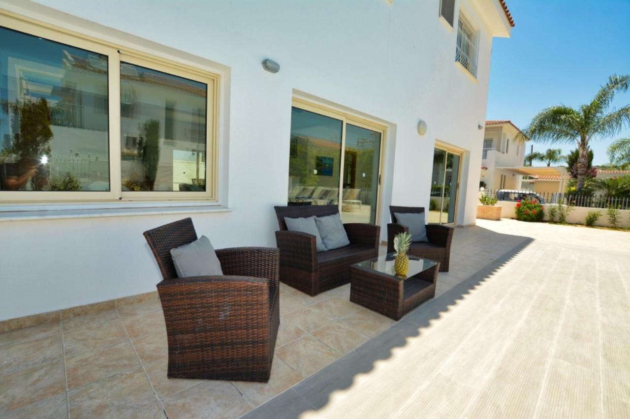 Blue Sea Villa Protaras Buitenkant foto